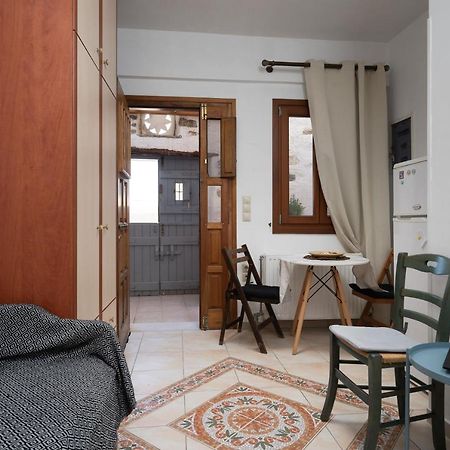 Small Apartment In Grotta Naxos Naxos City Exterior photo